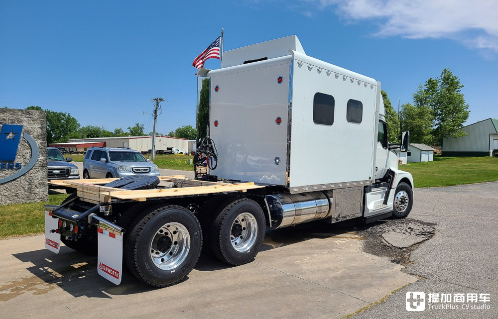 改装3米长生活舱,吃喝拉撒全满足,肯沃斯T680生活舱实拍 - 第6张 - 提加商用车网 改装3米长生活舱,吃喝拉撒全满足,肯沃斯T680生活舱实拍 - 第6张