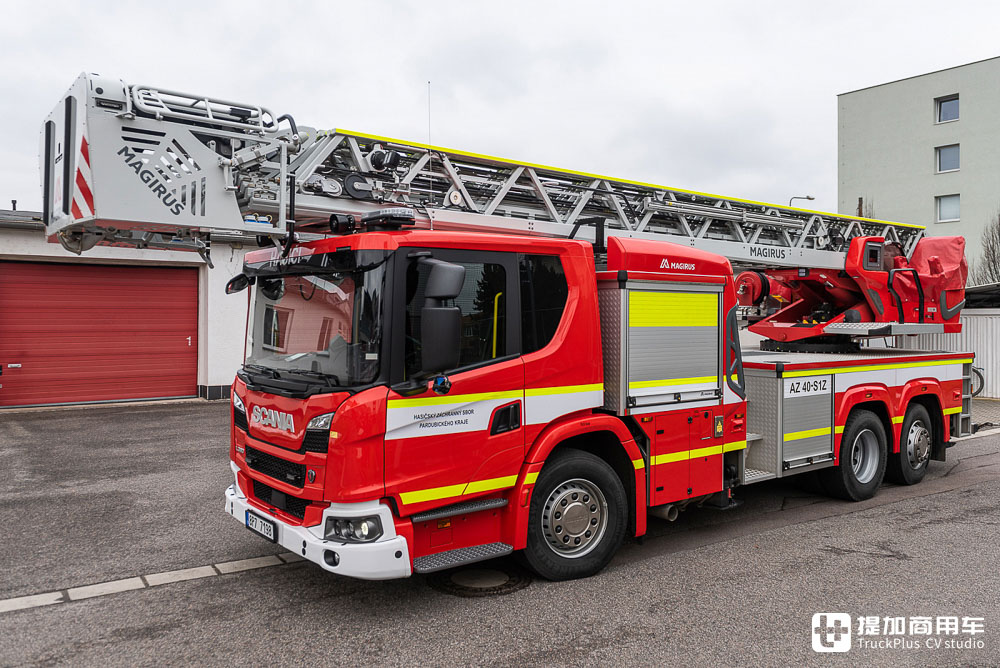 斯堪尼亚L360低入口卡车底盘打造,全球最高曲臂云梯车,带你看马基路斯M42L-AS云梯车 - 第9张 - 提加商用车网 斯堪尼亚L360低入口卡车底盘打造,全球最高曲臂云梯车,带你看马基路斯M42L-AS云梯车 - 第9张