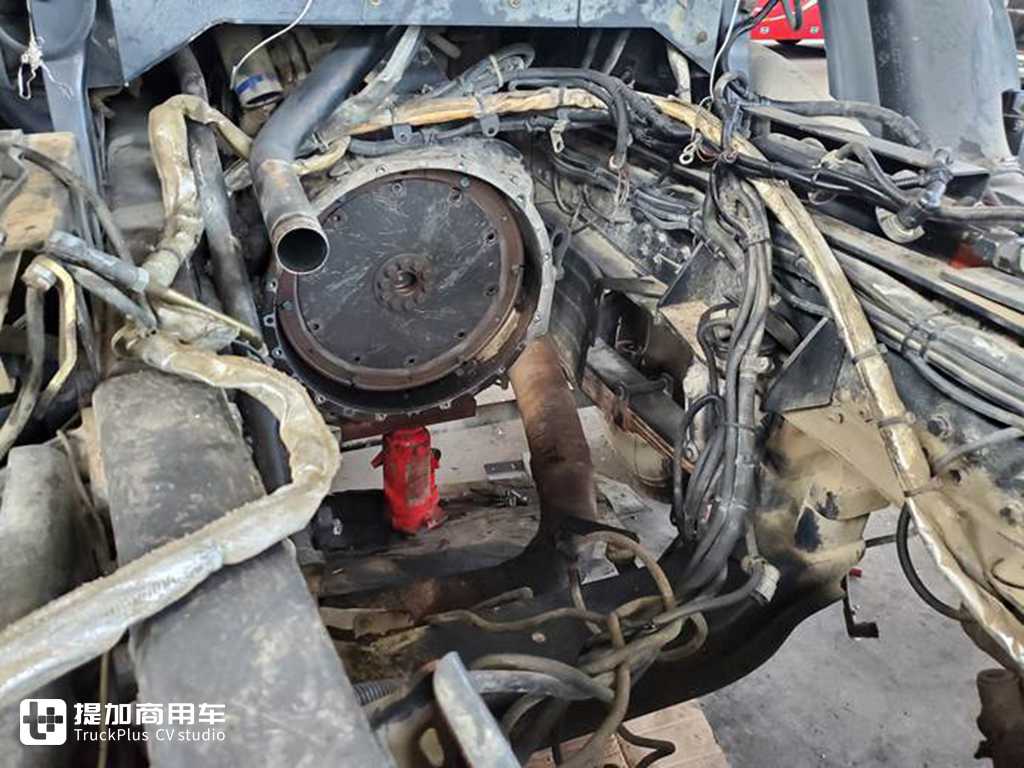 这台德国曼F2000准大件牵引车,还在国内存活,实拍再带你领略它的魅力 - 第10张 - 提加商用车网 这台德国曼F2000准大件牵引车,还在国内存活,实拍再带你领略它的魅力 - 第10张