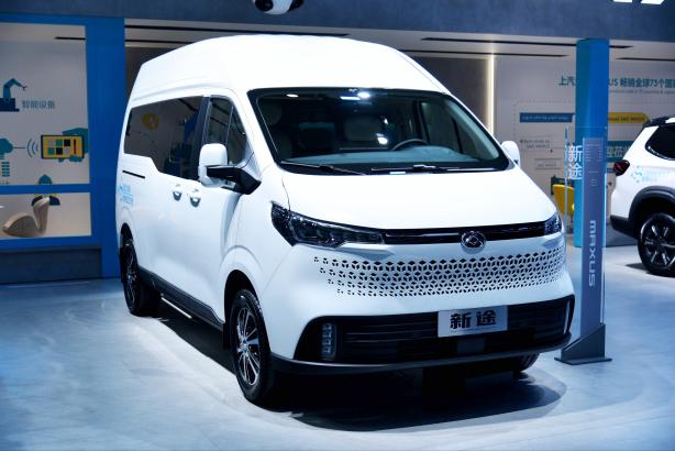 搭载CMS电子外后视镜系统、电动滑移门、隐藏式门把手设计等多项“同级唯一”,上汽大通MAXUS“大家庭豪华电动MPV”大家7于成都车展全球首秀 - 第15张 - 提加商用车网 搭载CMS电子外后视镜系统、电动滑移门、隐藏式门把手设计等多项“同级唯一”,上汽大通MAXUS“大家庭豪华电动MPV”大家7于成都车展全球首秀 - 第15张