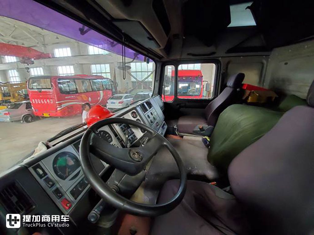 这台德国曼F2000准大件牵引车,还在国内存活,实拍再带你领略它的魅力 - 第17张 - 提加商用车网 这台德国曼F2000准大件牵引车,还在国内存活,实拍再带你领略它的魅力 - 第17张