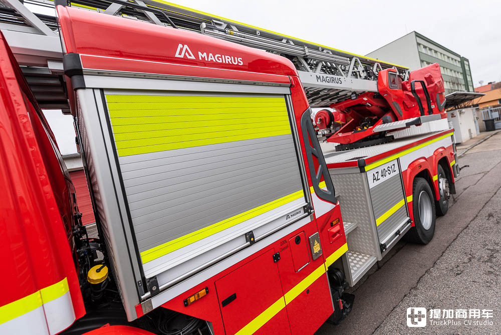 斯堪尼亚L360低入口卡车底盘打造,全球最高曲臂云梯车,带你看马基路斯M42L-AS云梯车 - 第19张 - 提加商用车网 斯堪尼亚L360低入口卡车底盘打造,全球最高曲臂云梯车,带你看马基路斯M42L-AS云梯车 - 第19张