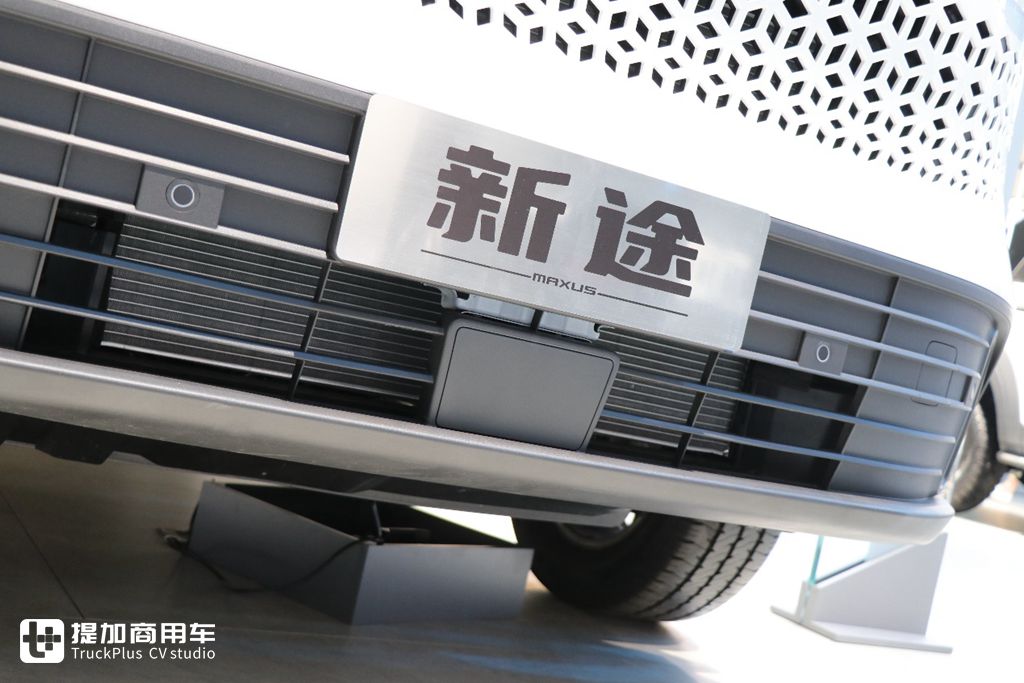 “新体验,大不同”,商乘两用个性十足的全新轻客 上汽大通MAXUS 新途V70实拍 - 第19张 - 提加商用车网 “新体验,大不同”,商乘两用个性十足的全新轻客 上汽大通MAXUS 新途V70实拍 - 第19张