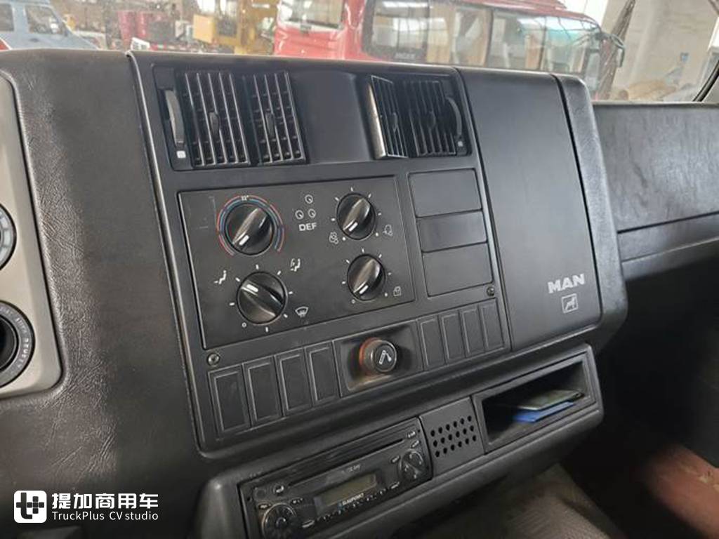 这台德国曼F2000准大件牵引车,还在国内存活,实拍再带你领略它的魅力 - 第22张 - 提加商用车网 这台德国曼F2000准大件牵引车,还在国内存活,实拍再带你领略它的魅力 - 第22张