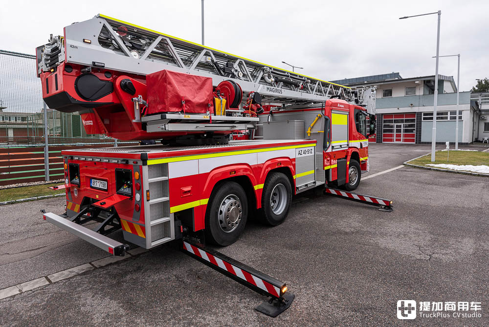 斯堪尼亚L360低入口卡车底盘打造,全球最高曲臂云梯车,带你看马基路斯M42L-AS云梯车 - 第26张 - 提加商用车网 斯堪尼亚L360低入口卡车底盘打造,全球最高曲臂云梯车,带你看马基路斯M42L-AS云梯车 - 第26张