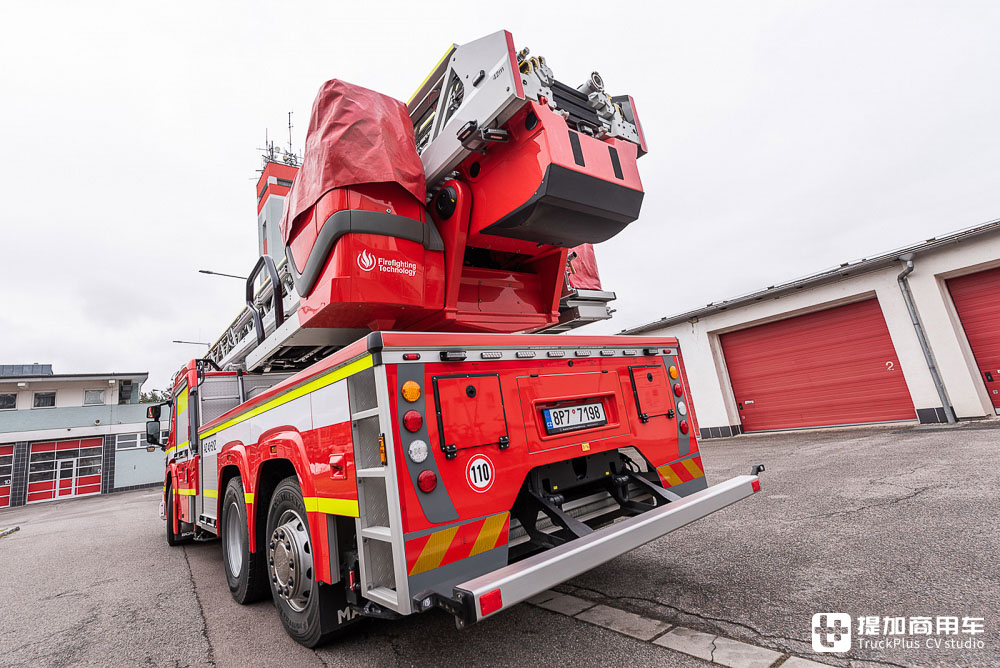 斯堪尼亚L360低入口卡车底盘打造,全球最高曲臂云梯车,带你看马基路斯M42L-AS云梯车 - 第30张 - 提加商用车网 斯堪尼亚L360低入口卡车底盘打造,全球最高曲臂云梯车,带你看马基路斯M42L-AS云梯车 - 第30张
