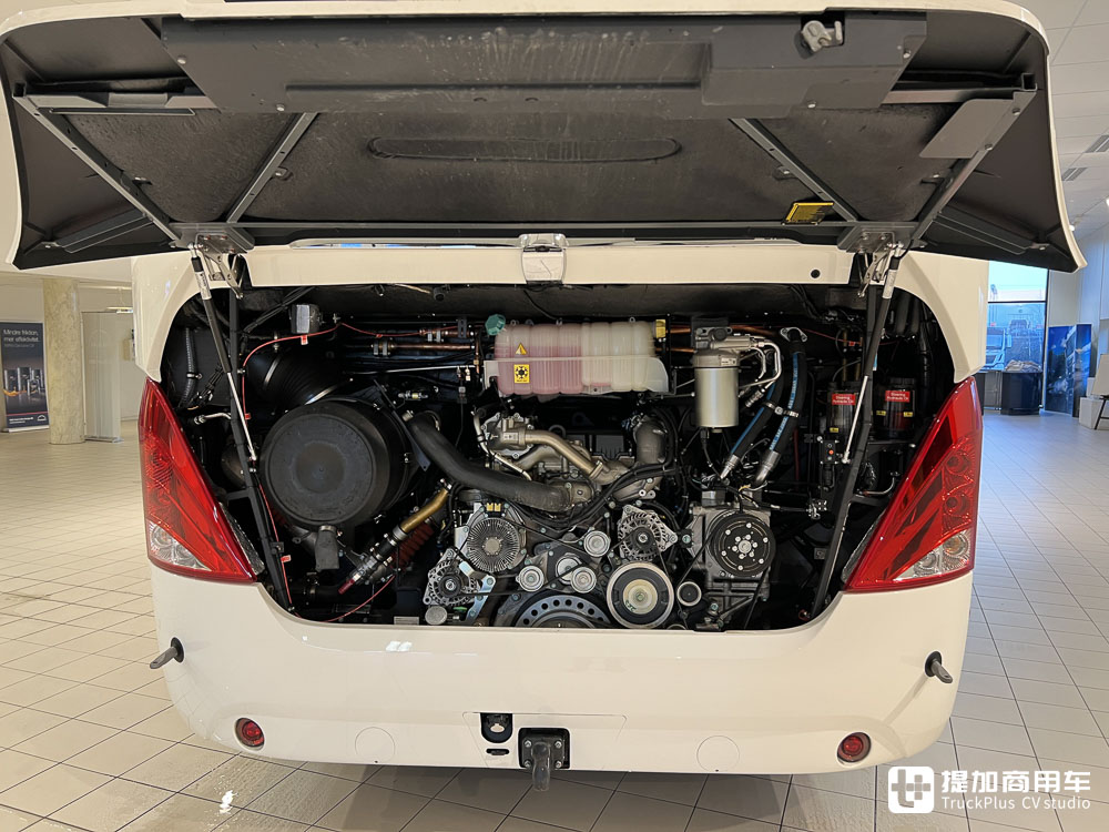 它曾是国产大客的导师,顶级舒适豪华,实拍最新款尼奥普兰Cityliner豪华巴士 - 第11张 - 提加商用车网 它曾是国产大客的导师,顶级舒适豪华,实拍最新款尼奥普兰Cityliner豪华巴士 - 第11张