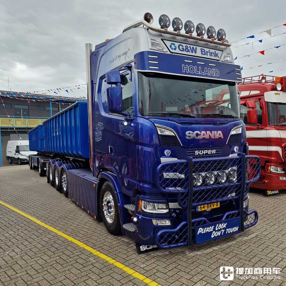 中国卡车选手首次参赛，荷兰最美卡车揭晓，带你看荷兰Truckstar上的改装卡车 - 第15张