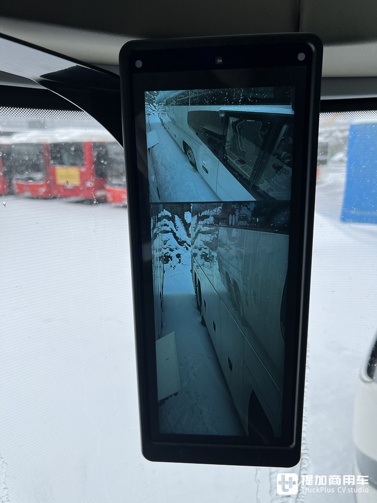 它曾是国产大客的导师,顶级舒适豪华,实拍最新款尼奥普兰Cityliner豪华巴士 - 第15张 - 提加商用车网 它曾是国产大客的导师,顶级舒适豪华,实拍最新款尼奥普兰Cityliner豪华巴士 - 第15张