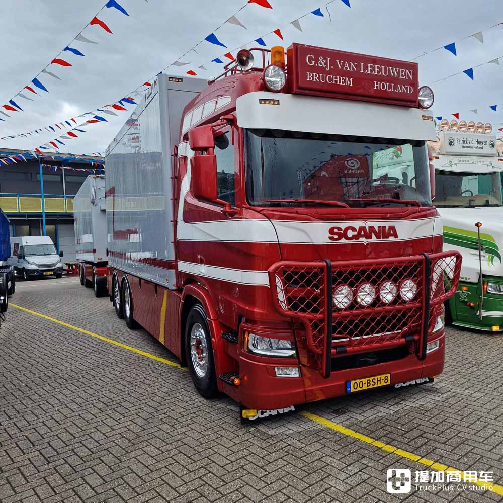 中国卡车选手首次参赛，荷兰最美卡车揭晓，带你看荷兰Truckstar上的改装卡车 - 第16张