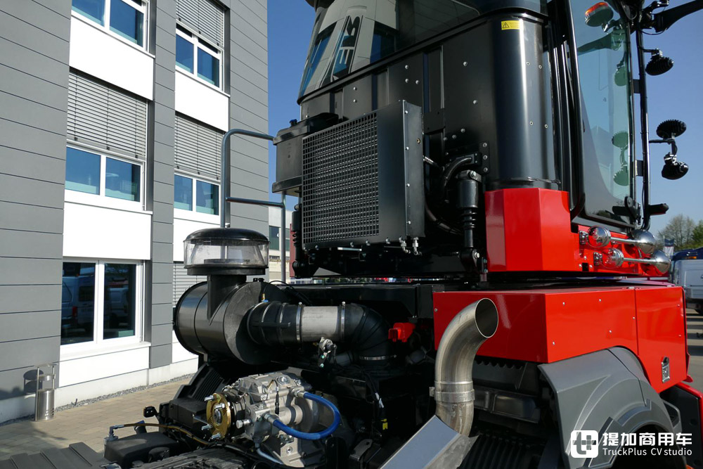 改装拖拉机同款驾驶室!曼恩TGS 6x6削片机底盘了解一下 - 第9张 - 提加商用车网 改装拖拉机同款驾驶室!曼恩TGS 6x6削片机底盘了解一下 - 第9张