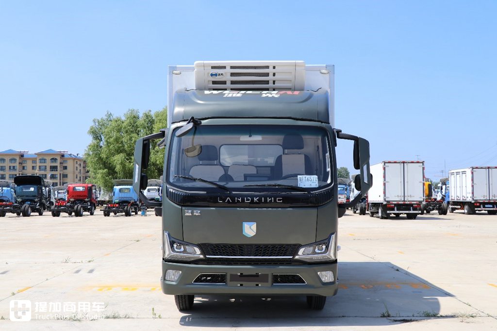 <strong>320KM</strong><strong>超长续航电动轻卡,潍柴新能源蓝擎·悦</strong><strong>EH</strong><strong>实拍</strong><strong></strong> - 第6张 - 提加商用车网 <strong>320KM</strong><strong>超长续航电动轻卡,潍柴新能源蓝擎·悦</strong><strong>EH</strong><strong>实拍</strong><strong></strong> - 第6张