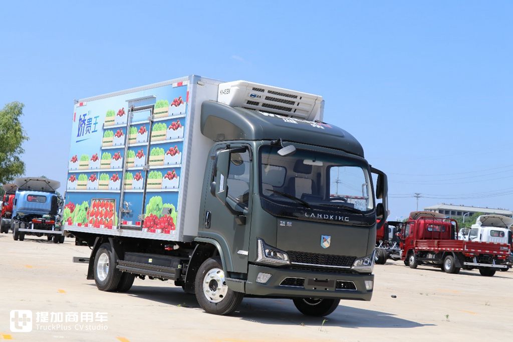 <strong>320KM</strong><strong>超长续航电动轻卡,潍柴新能源蓝擎·悦</strong><strong>EH</strong><strong>实拍</strong><strong></strong> - 第1张 - 提加商用车网 <strong>320KM</strong><strong>超长续航电动轻卡,潍柴新能源蓝擎·悦</strong><strong>EH</strong><strong>实拍</strong><strong></strong> - 第1张