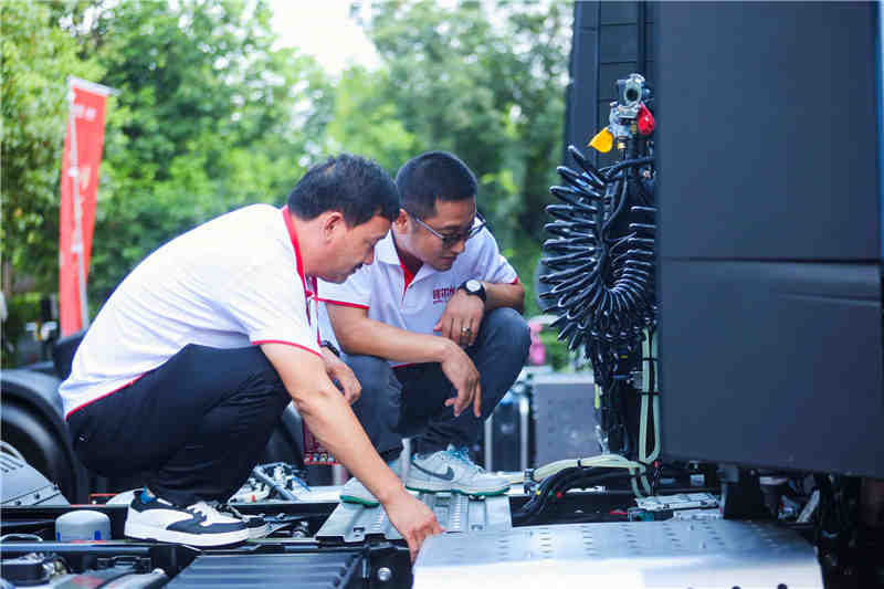 乘风破浪正此时 江淮星耀X7华东区域招商会圆满落幕 - 第4张 - 提加商用车网 乘风破浪正此时 江淮星耀X7华东区域招商会圆满落幕 - 第4张