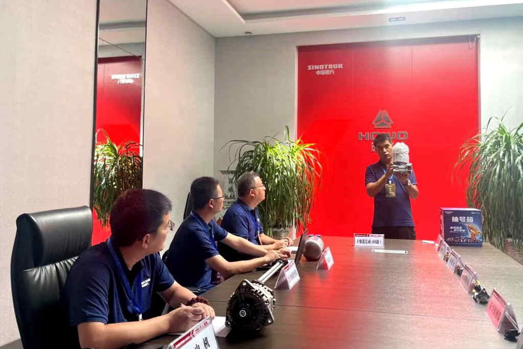 以赛代训 勇攀巅峰 | 2023中国重汽“黄河杯”维修技能大师赛沈阳站圆满举办 - 第4张 - 提加商用车网 以赛代训 勇攀巅峰 | 2023中国重汽“黄河杯”维修技能大师赛沈阳站圆满举办 - 第4张