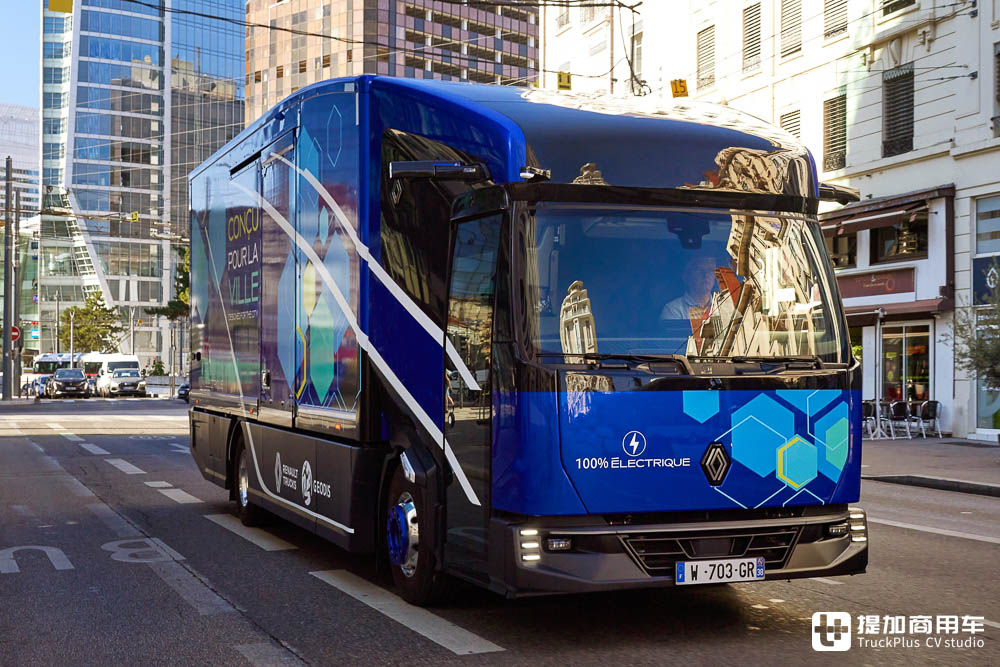 配公交车门+低入口驾驶室，雷诺发布Oxygen纯电动城配卡车