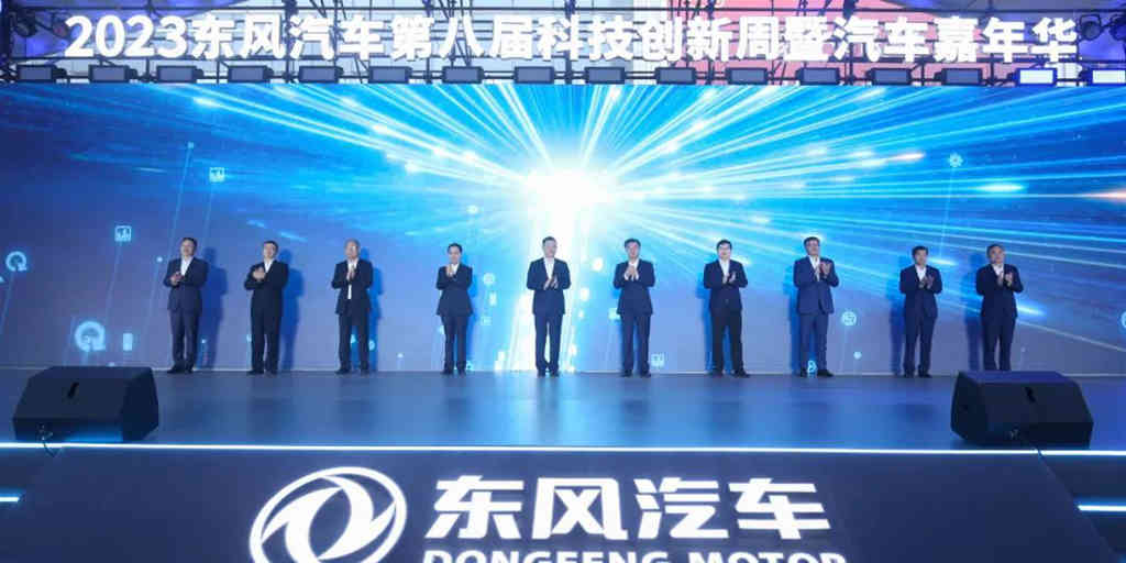 龙擎动力2.0!“绿智双翼”夯实品牌向上 - 第1张 - 提加商用车网 龙擎动力2.0!“绿智双翼”夯实品牌向上 - 第1张