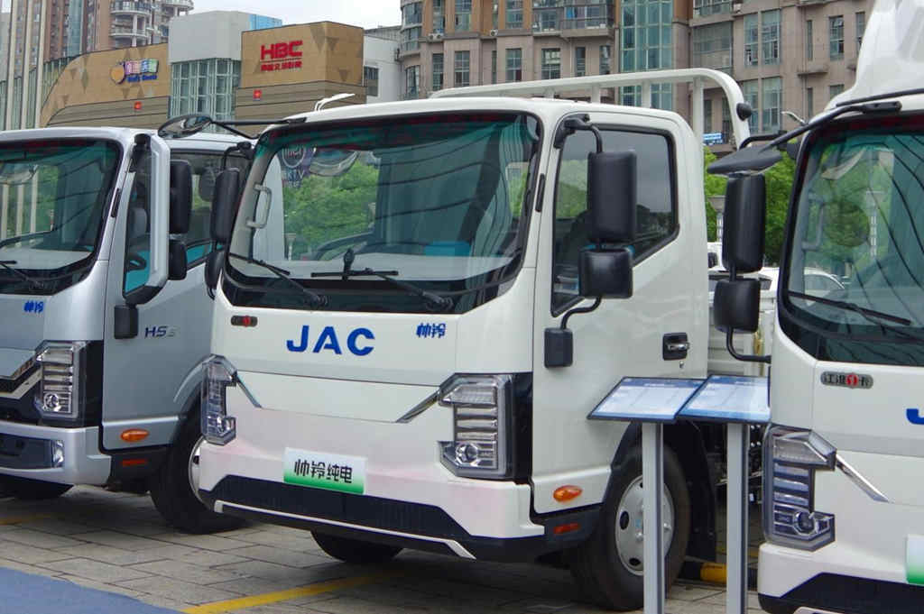 即将上市 江淮1卡帅铃ES6纯电轻卡为城配运输带来高品质新选择！