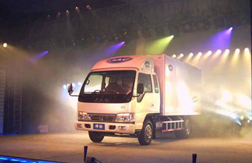 逐梦廿载,风华正茂!江淮1卡帅铃即将开启中国高端轻卡新纪元 - 第1张 - 提加商用车网 逐梦廿载,风华正茂!江淮1卡帅铃即将开启中国高端轻卡新纪元 - 第1张