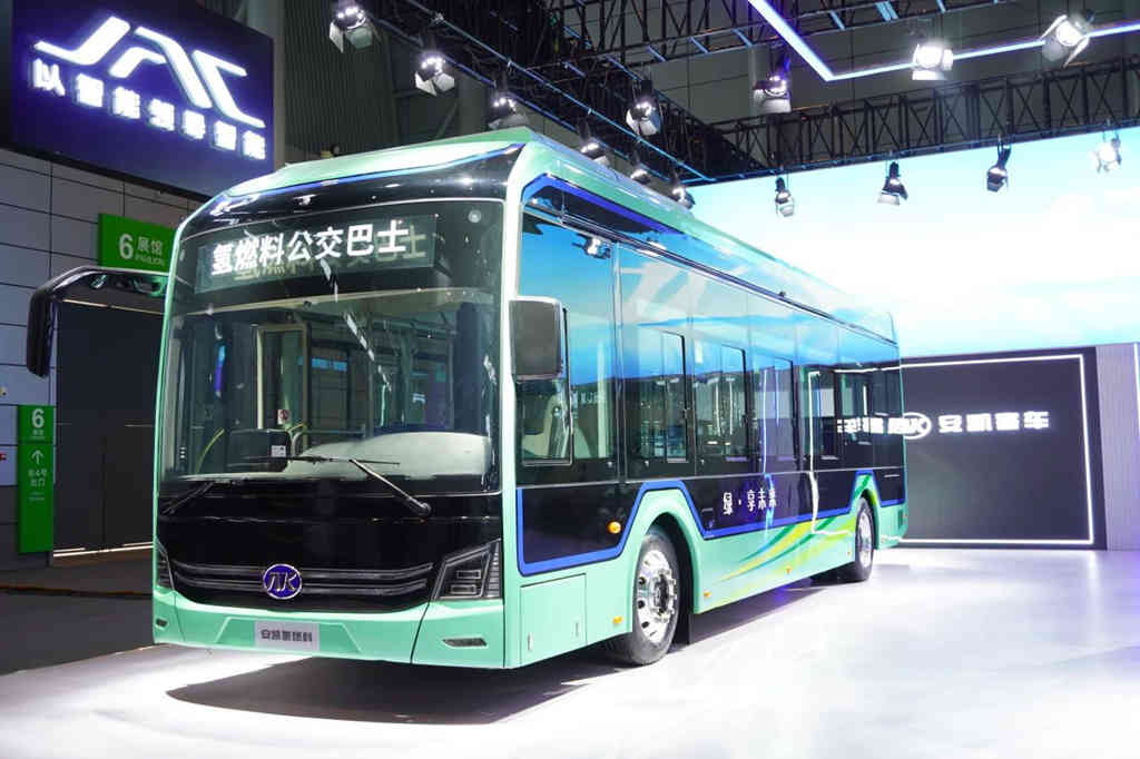 安凯“新能源”+“智能网联”组合亮相合肥国际新能源汽车展 - 第4张 - 提加商用车网 安凯“新能源”+“智能网联”组合亮相合肥国际新能源汽车展 - 第4张