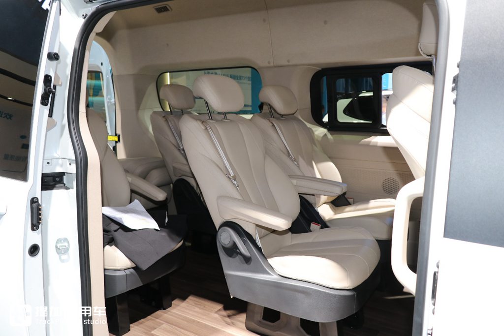 上汽大通MAXUS 新途V70实拍评测 一起来开启你的Van Life - 第9张 - 提加商用车网 上汽大通MAXUS 新途V70实拍评测 一起来开启你的Van Life - 第9张