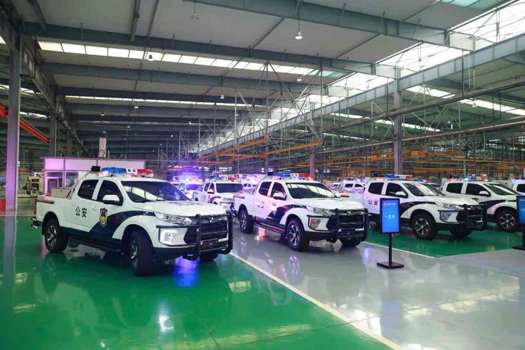 庆铃达咖H自动挡皮卡批量交付重庆市交巡警总队，为高速公路警务运行再添利器 - 第7张