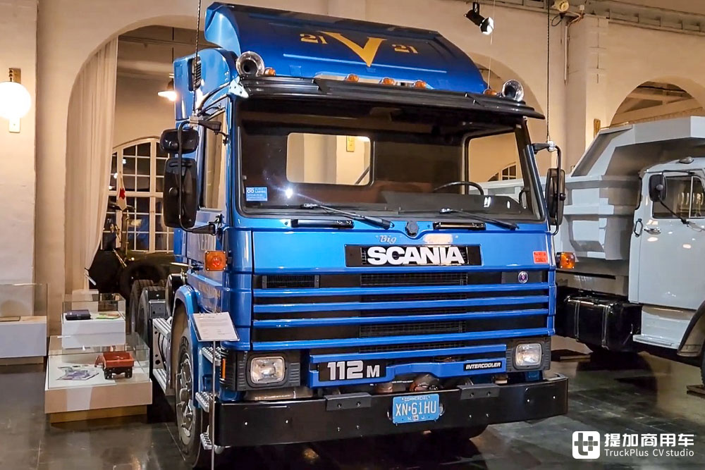 美规斯堪尼亚见过吗?配置大不同,看美国版斯堪尼亚P112M牵引车 - 第2张 - 提加商用车网 美规斯堪尼亚见过吗?配置大不同,看美国版斯堪尼亚P112M牵引车 - 第2张