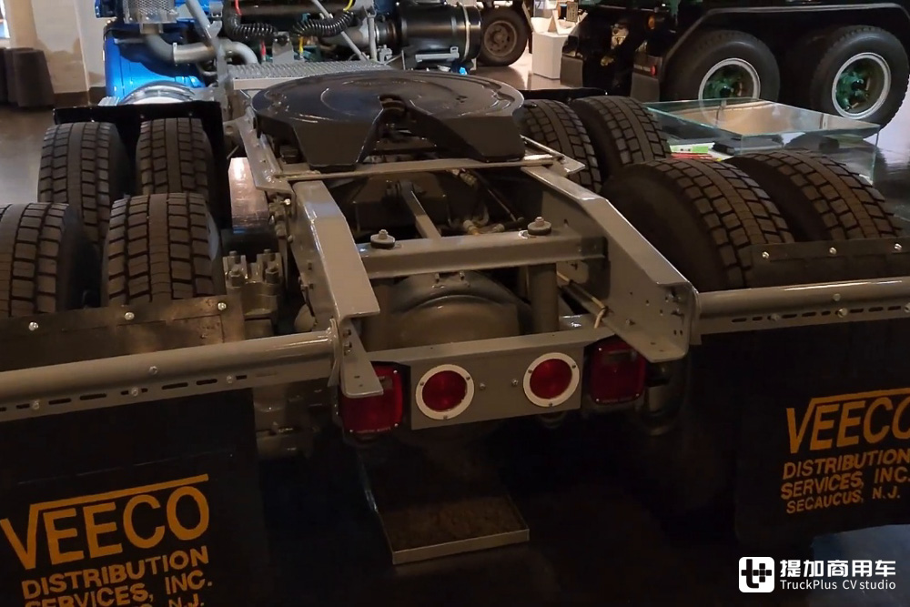 美规斯堪尼亚见过吗?配置大不同,看美国版斯堪尼亚P112M牵引车 - 第20张 - 提加商用车网 美规斯堪尼亚见过吗?配置大不同,看美国版斯堪尼亚P112M牵引车 - 第20张