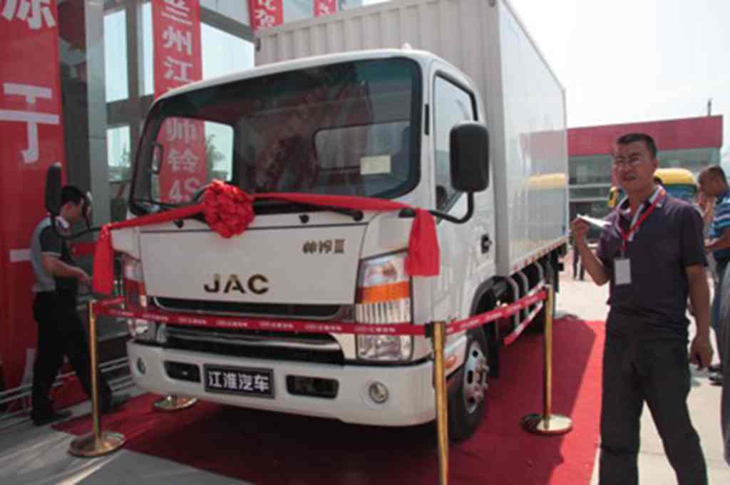 逐梦廿载,风华正茂!江淮1卡帅铃即将开启中国高端轻卡新纪元 - 第3张 - 提加商用车网 逐梦廿载,风华正茂!江淮1卡帅铃即将开启中国高端轻卡新纪元 - 第3张