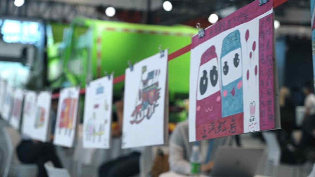 技术融合加速向新转绿 上汽红岩智能网联新能源重卡亮相2023智博会 - 第5张 - 提加商用车网 技术融合加速向新转绿 上汽红岩智能网联新能源重卡亮相2023智博会 - 第5张