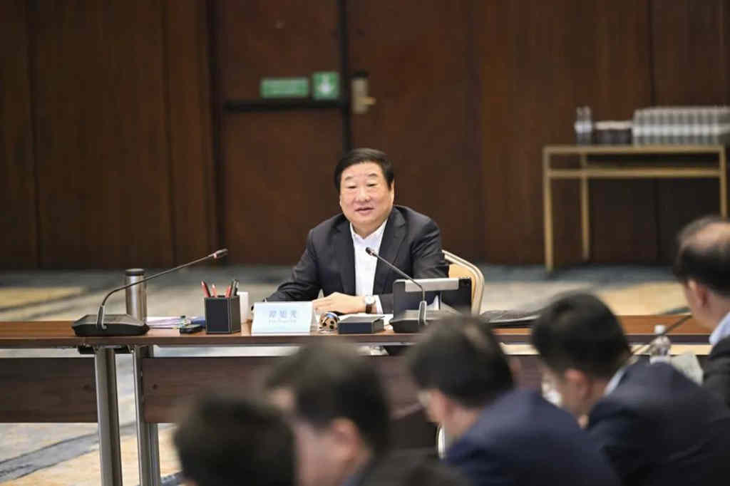 谭旭光:紧跟“一带一路”步伐,战略布局中亚五国市场 - 第3张 - 提加商用车网 谭旭光:紧跟“一带一路”步伐,战略布局中亚五国市场 - 第3张