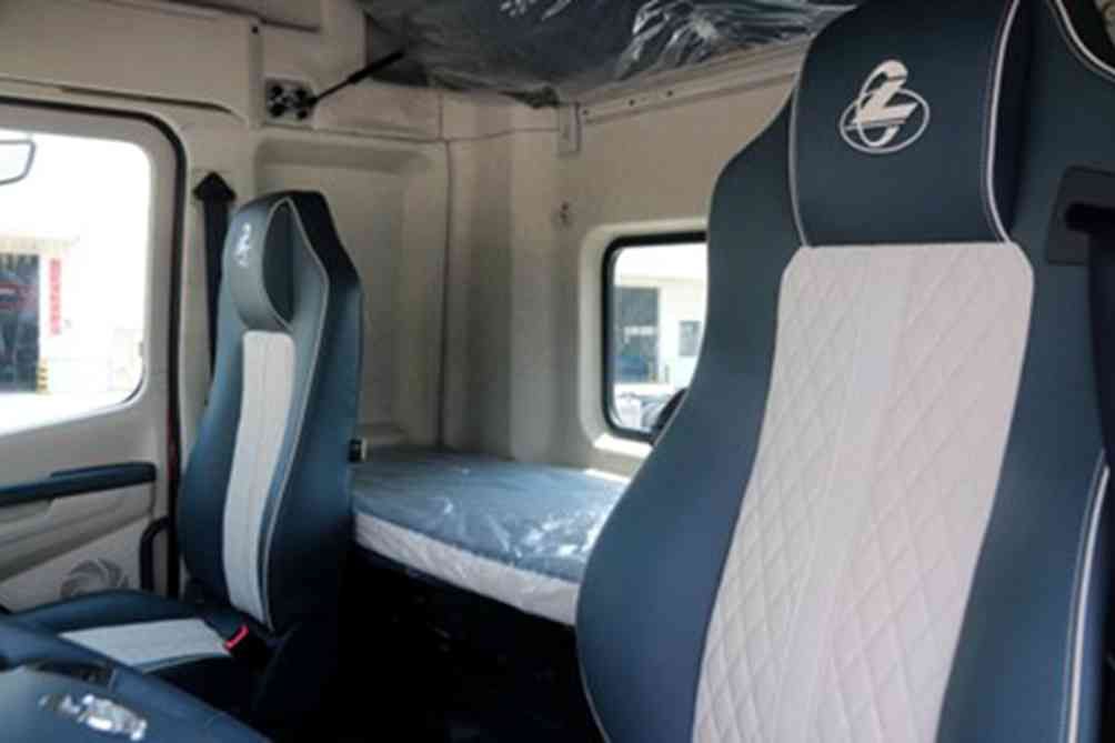 五万公里长途奔袭，乘龙H5V让重庆夫妻档赚更多 - 第4张