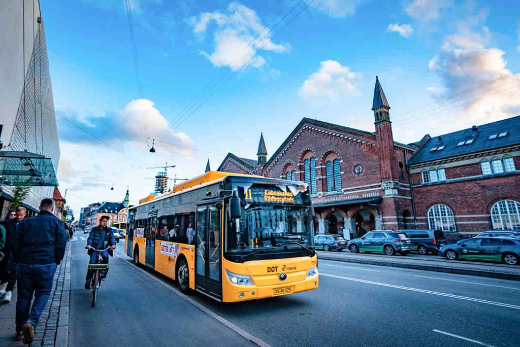 126辆宇通新能源客车交付丹麦!