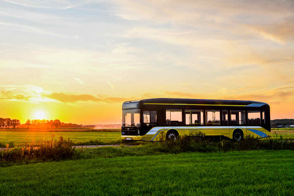 比亚迪携两款全新纯电动巴士闪耀比利时世界客车博览会