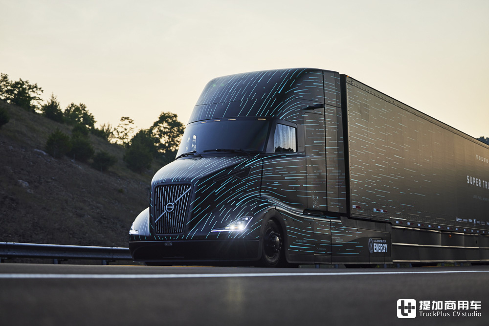 百公里油耗15升?货运效率提升134%,沃尔沃二代超级卡车亮相 - 第2张 - 提加商用车网 百公里油耗15升?货运效率提升134%,沃尔沃二代超级卡车亮相 - 第2张