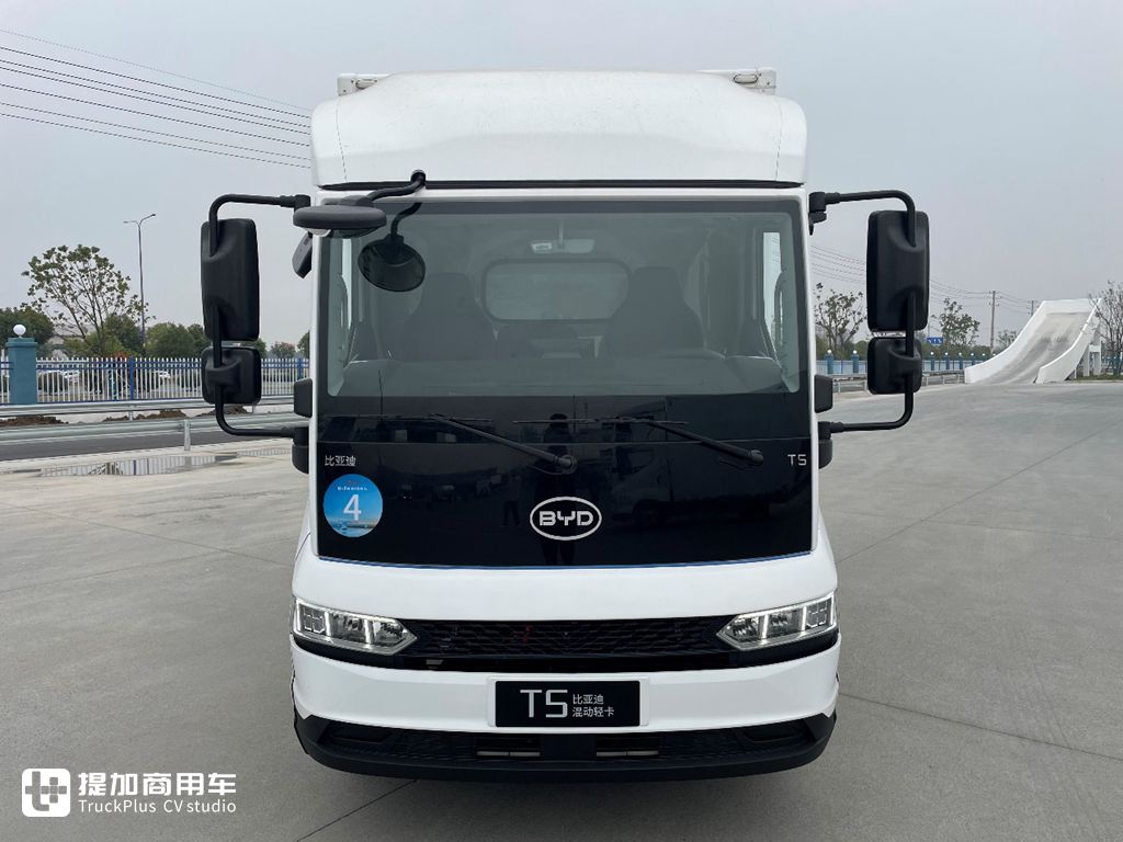 最强混动技术+最乘用车化的驾乘体验,比亚迪T5 DM混动轻卡实拍评测 - 第2张 - 提加商用车网 最强混动技术+最乘用车化的驾乘体验,比亚迪T5 DM混动轻卡实拍评测 - 第2张