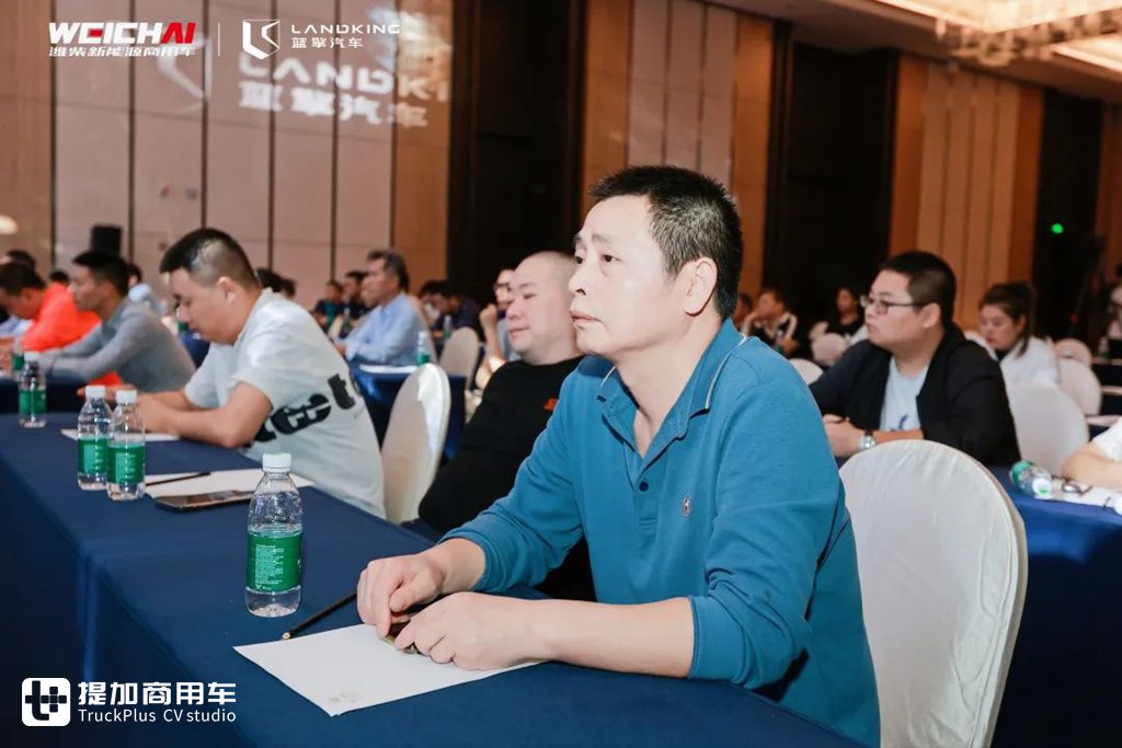 与用户相遇,潍柴新能源蓝擎汽车新品全国上市体验重庆之旅很赞! - 第4张 - 提加商用车网 与用户相遇,潍柴新能源蓝擎汽车新品全国上市体验重庆之旅很赞! - 第4张