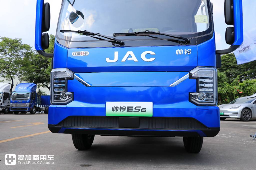 “最后一公里”城配的好伙伴,续航超过280km的江淮1卡帅铃ES6评测 - 第10张 - 提加商用车网 “最后一公里”城配的好伙伴,续航超过280km的江淮1卡帅铃ES6评测 - 第10张