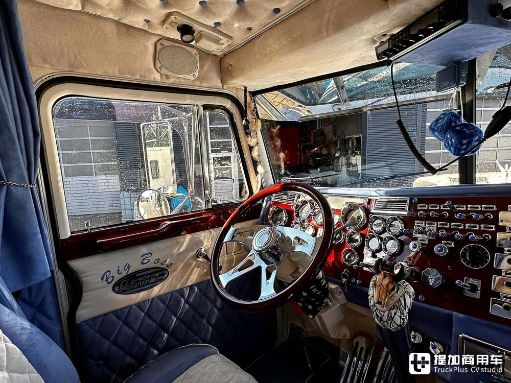 美国卡车文化符号,擎天柱原型之一,彼得比尔特379实拍 - 第18张 - 提加商用车网 美国卡车文化符号,擎天柱原型之一,彼得比尔特379实拍 - 第18张