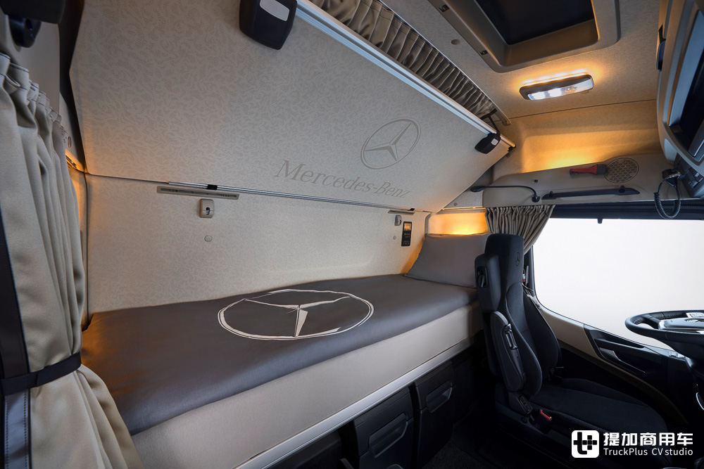 面向未来的划时代卡车:第六代奔驰Actros正式发布!首发亮相的电动版车型完全解读 - 第10张 - 提加商用车网 面向未来的划时代卡车:第六代奔驰Actros正式发布!首发亮相的电动版车型完全解读 - 第10张