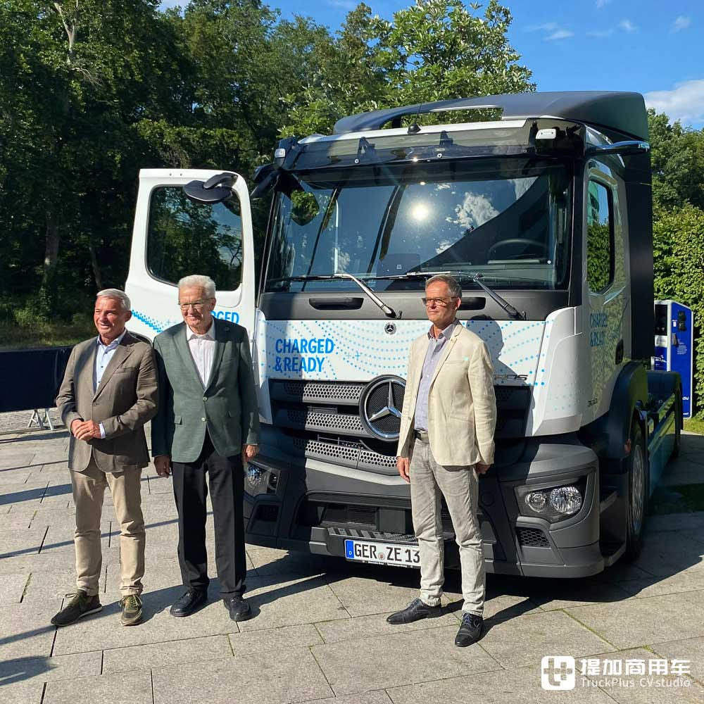 奔驰大件运输车的摇篮,产量超三十万台,带你了解奔驰CTT部门的幕后故事 - 第12张 - 提加商用车网 奔驰大件运输车的摇篮,产量超三十万台,带你了解奔驰CTT部门的幕后故事 - 第12张