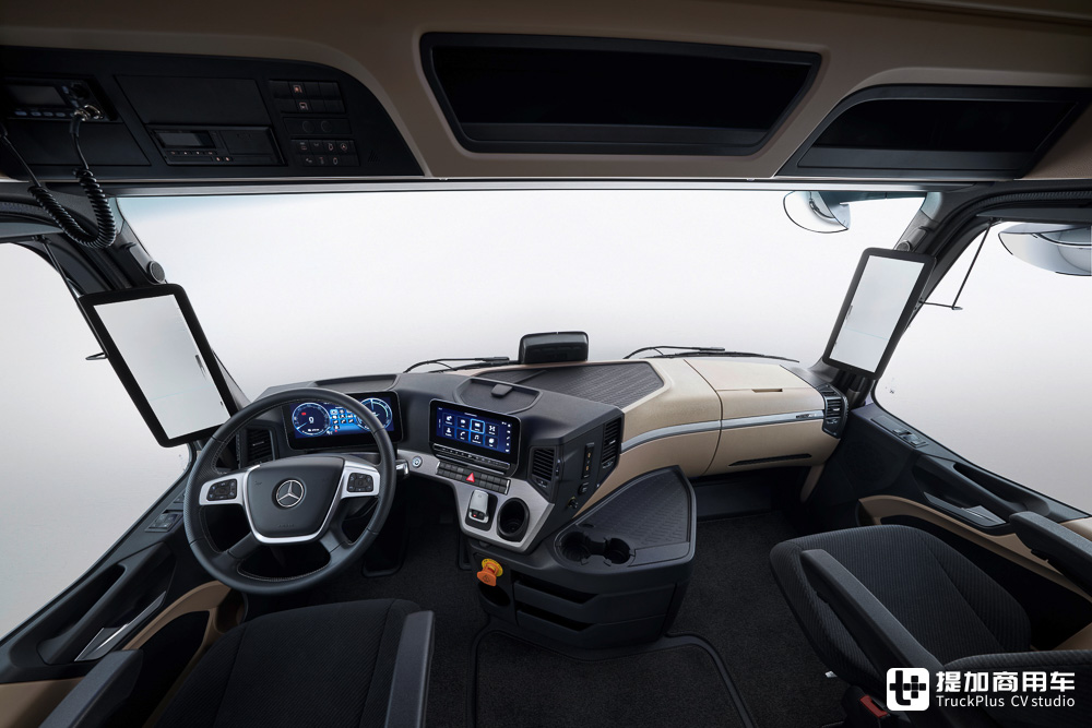 面向未来的划时代卡车:第六代奔驰Actros正式发布!首发亮相的电动版车型完全解读 - 第9张 - 提加商用车网 面向未来的划时代卡车:第六代奔驰Actros正式发布!首发亮相的电动版车型完全解读 - 第9张