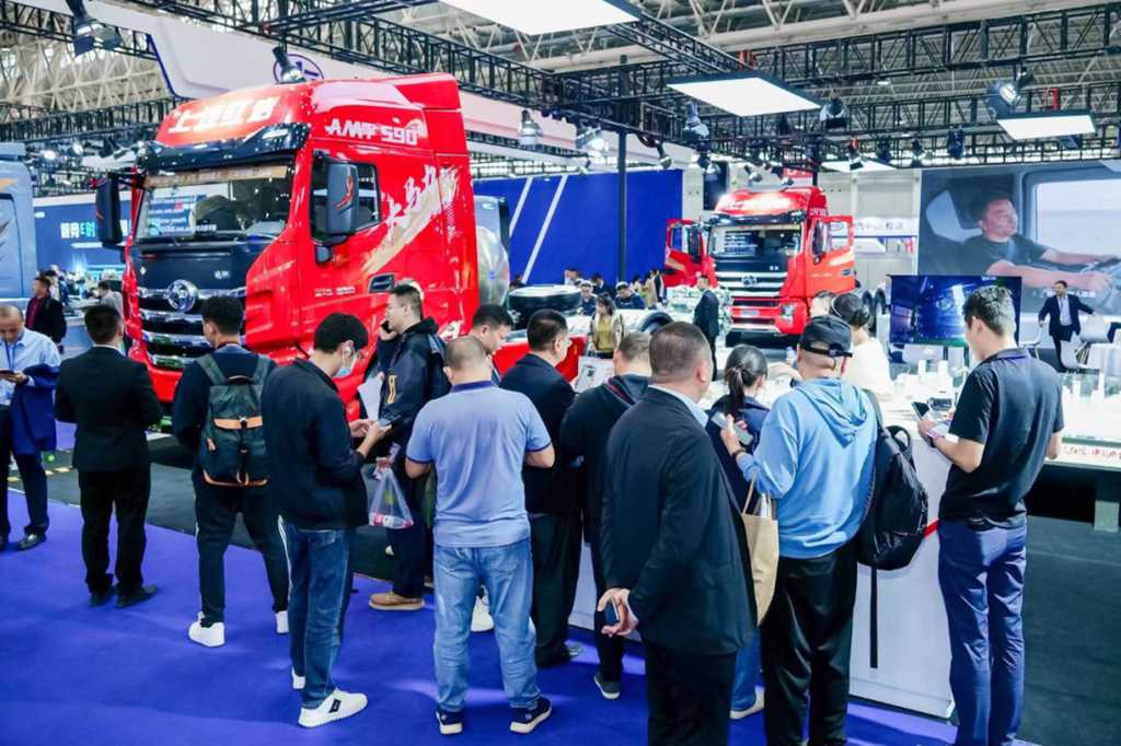 直抵行业最大马力!上汽红岩大马力燃气重卡系列新品发布上市 - 第2张 - 提加商用车网 直抵行业最大马力!上汽红岩大马力燃气重卡系列新品发布上市 - 第2张