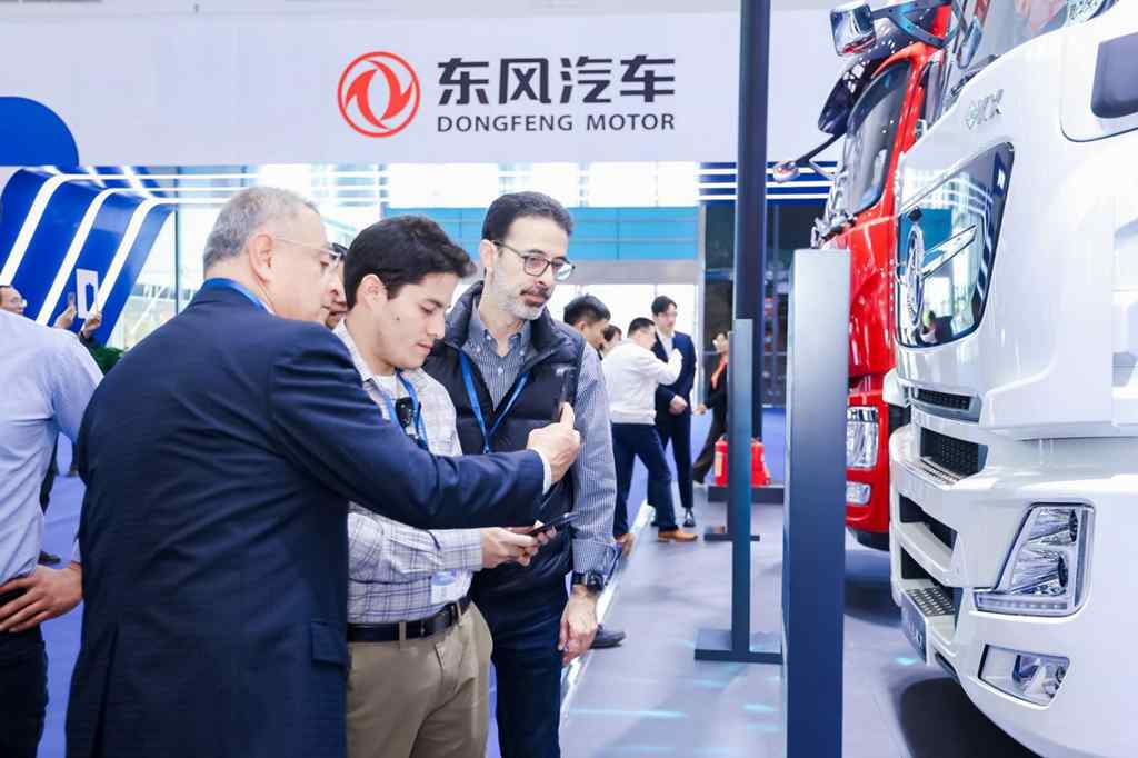 技术引领 驭鉴绿色,东风商用车加筑东风科技成果领先优势 - 第3张 - 提加商用车网 技术引领 驭鉴绿色,东风商用车加筑东风科技成果领先优势 - 第3张