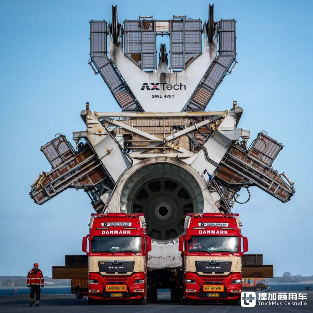 单车战斗力高达250吨,液力变矩器加持,新一代曼恩TGX大件车实力强悍 - 第1张 - 提加商用车网 单车战斗力高达250吨,液力变矩器加持,新一代曼恩TGX大件车实力强悍 - 第1张