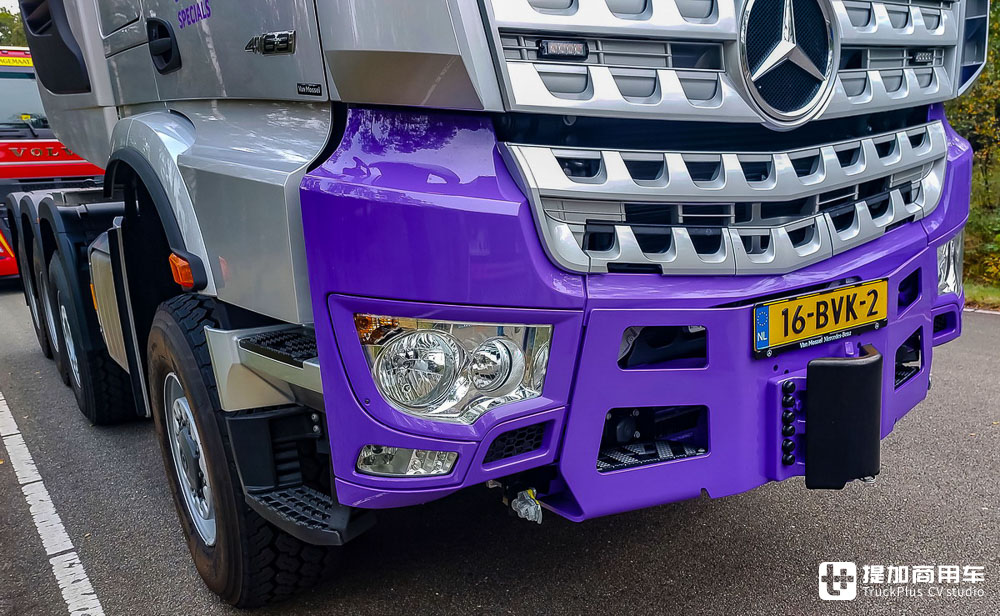 8x6驱动,战斗力达250吨,租赁公司也用奔驰Arocs大件车? - 第3张 - 提加商用车网 8x6驱动,战斗力达250吨,租赁公司也用奔驰Arocs大件车? - 第3张