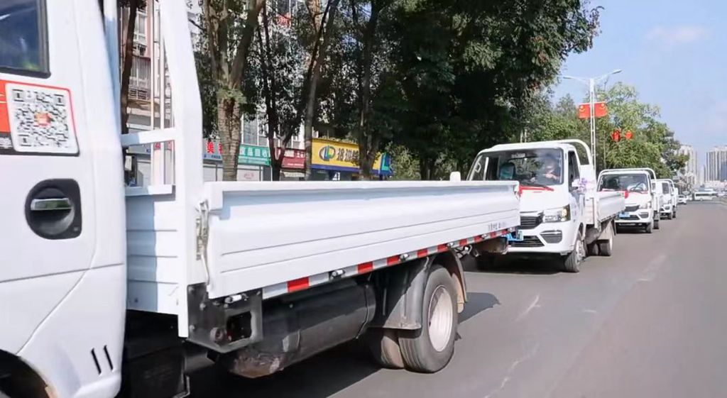 东风途逸T5 CNG物流专用版:年轻派货运领跑者,省钱省力NO.1! - 第3张 - 提加商用车网 东风途逸T5 CNG物流专用版:年轻派货运领跑者,省钱省力NO.1! - 第3张