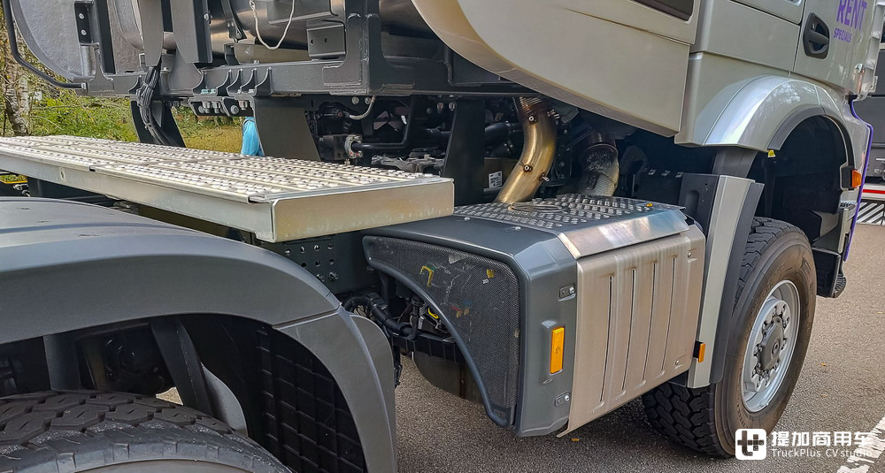 8x6驱动,战斗力达250吨,租赁公司也用奔驰Arocs大件车? - 第14张 - 提加商用车网 8x6驱动,战斗力达250吨,租赁公司也用奔驰Arocs大件车? - 第14张
