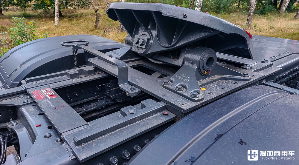 8x6驱动,战斗力达250吨,租赁公司也用奔驰Arocs大件车? - 第16张 - 提加商用车网 8x6驱动,战斗力达250吨,租赁公司也用奔驰Arocs大件车? - 第16张