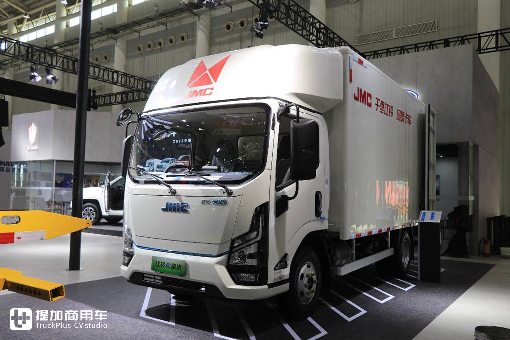 解放发布领先20年的车型?陕汽康明斯多款新品亮相,带你逛2023武汉商用车展 - 第60张 - 提加商用车网 解放发布领先20年的车型?陕汽康明斯多款新品亮相,带你逛2023武汉商用车展 - 第60张